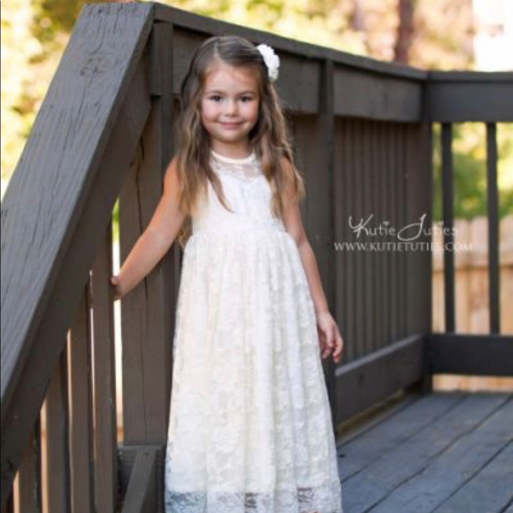 Kutie Tuties Ivory Lace Keyhole Dress
